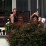 wuiven_2106_6273_achter_eenstruik